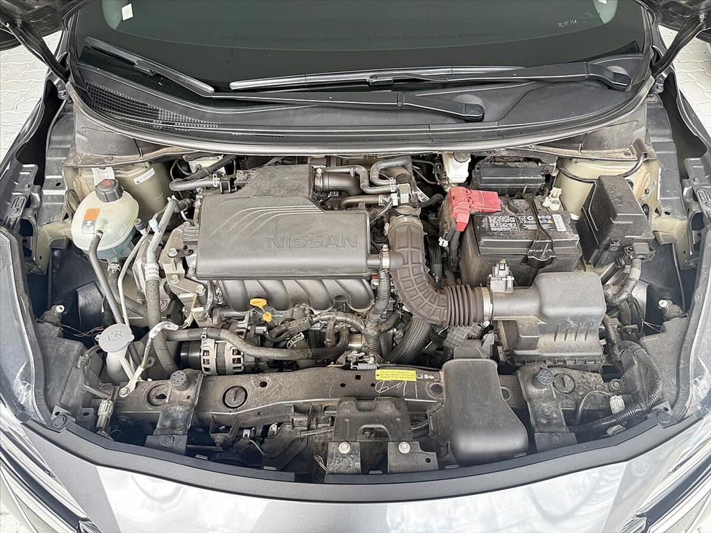 Nissan Versa - 1.6 16V FLEX ADVANCE XTRONIC