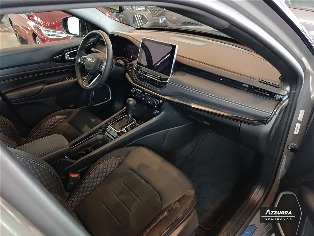 COMPASS 2.0 HURRICANE 4 TURBO GASOLINA BLACKHAWK AT98