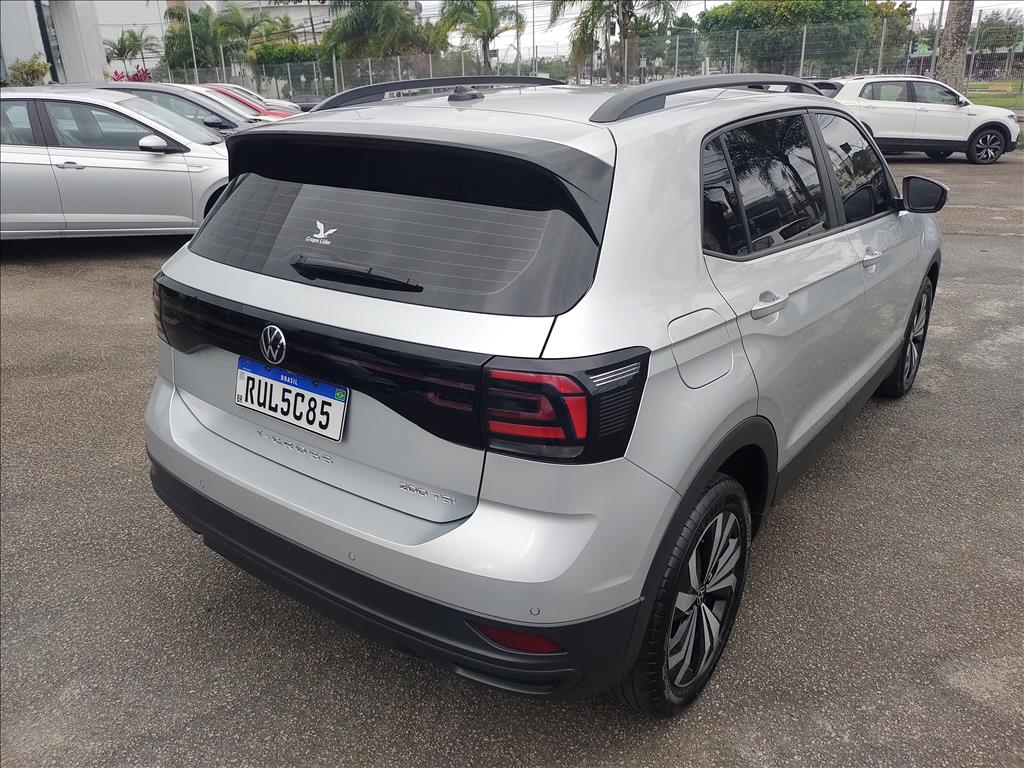 T-CROSS 1.0 200 TSI TOTAL FLEX AUTOMÁTICO2