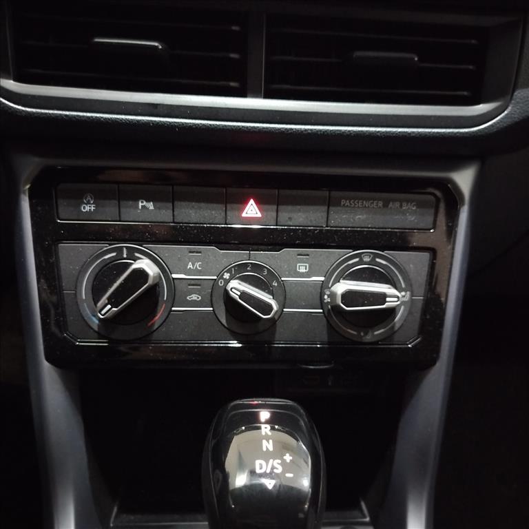 T-CROSS 1.0 200 TSI TOTAL FLEX AUTOMÁTICO