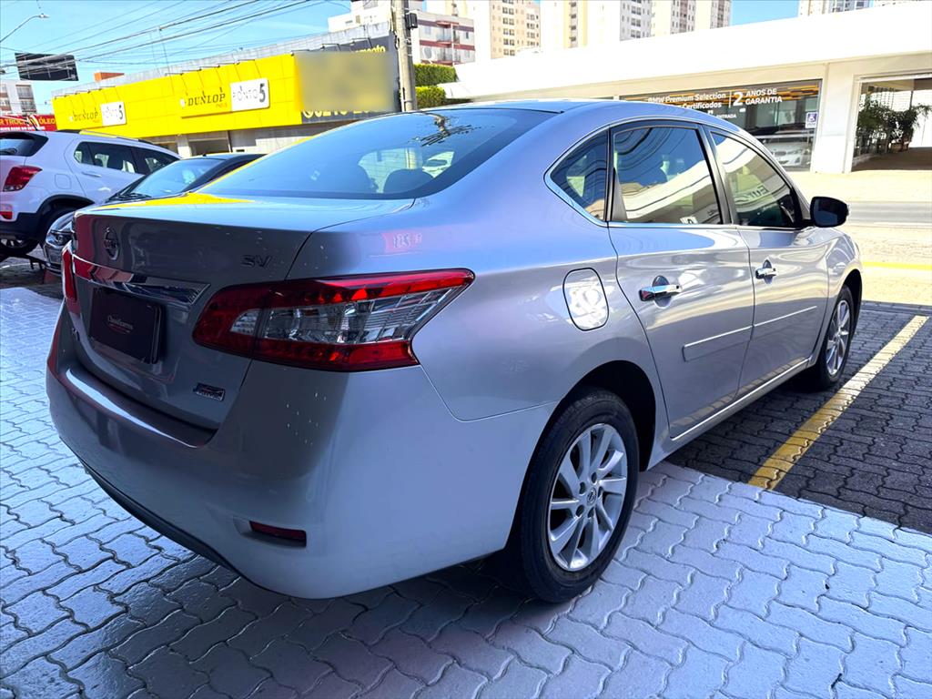 Nissan Sentra - 2.0 SV 16V FLEX 4P AUTOMÁTICO