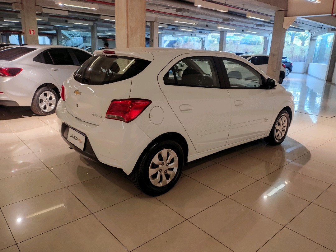 GM - Chevrolet-ONIX-1.4 MPFI LT 8V FLEX 4P AUTOMÁTICO
