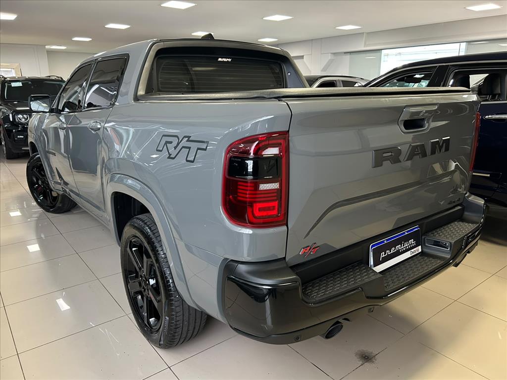 RAMPAGE 2.0 HURRICANE 4 TURBO GASOLINA R/T 4X4 AUTOMÁTICO4