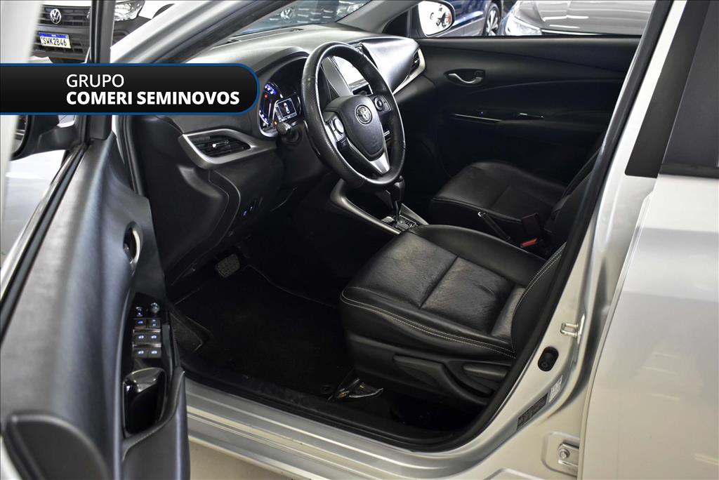 YARIS 1.5 16V FLEX SEDAN XLS CONNECT MULTIDRIVE17