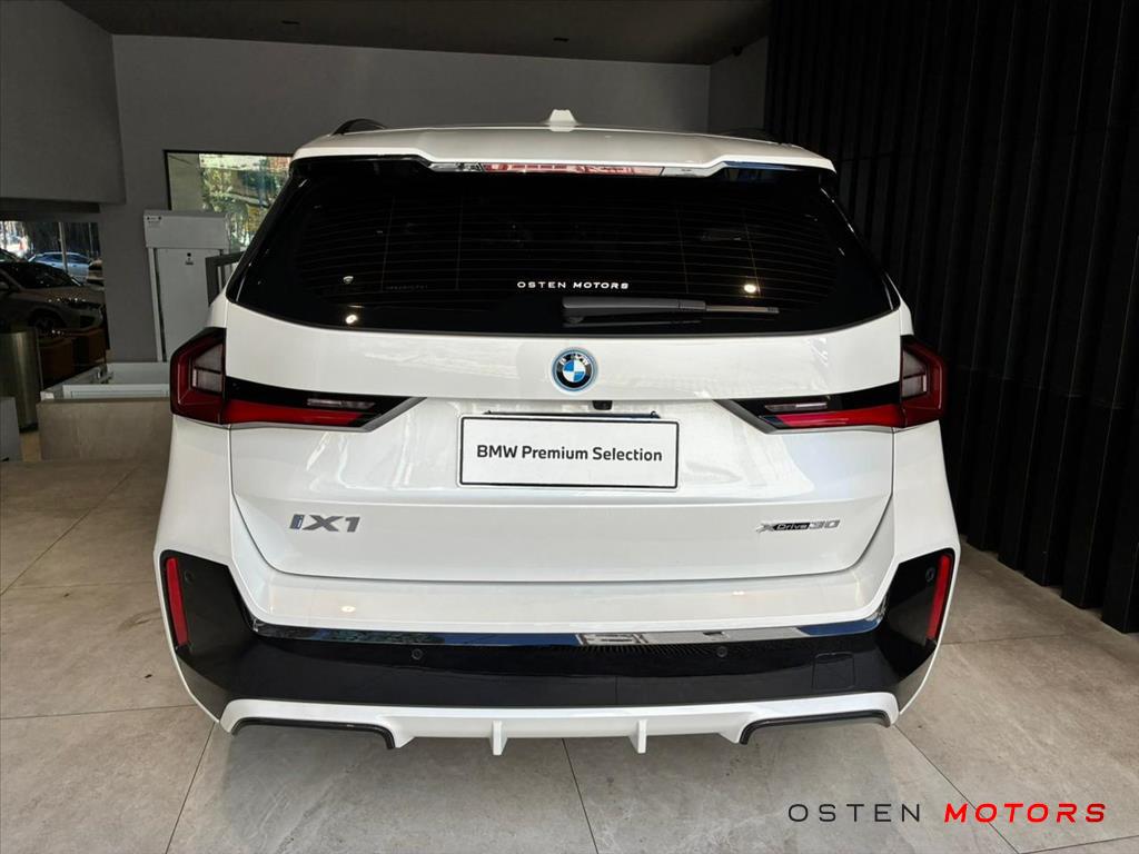 BMW-iX1-ELÉTRICO XDRIVE30 M SPORT