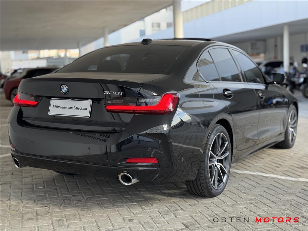 BMW-320i-2.0 16V TURBO FLEX SPORT GP AUTOMÁTICO