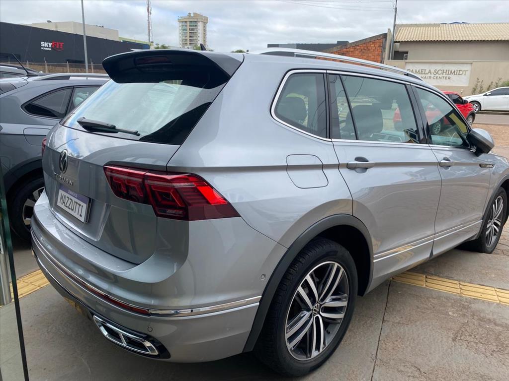 TIGUAN 2.0 300 TSI GASOLINA ALLSPACE R-LINE AUTOMÁTICO4