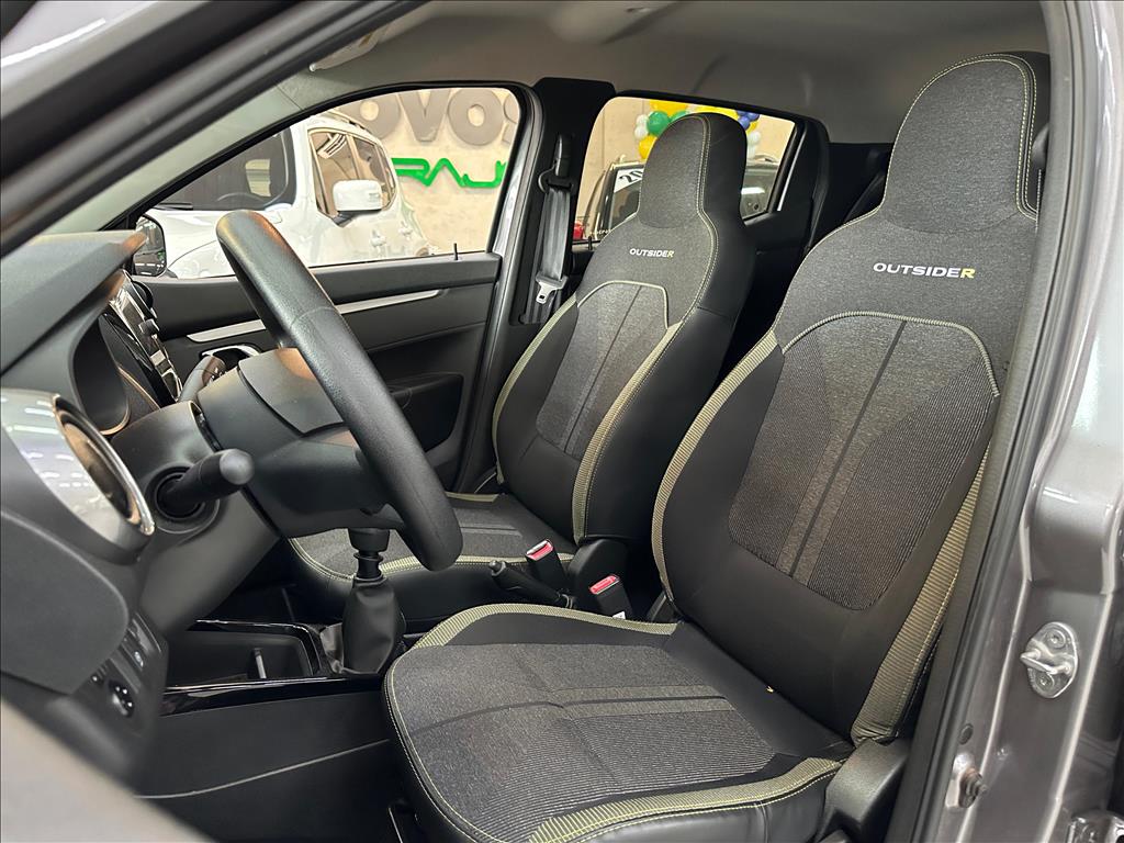 KWID 1.0 12V SCE FLEX OUTSIDER MANUAL7