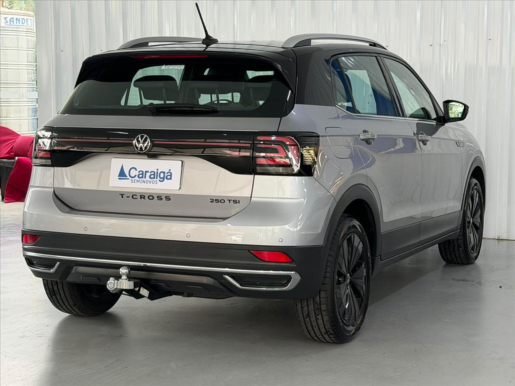 T-CROSS 1.4 250 TSI TOTAL FLEX HIGHLINE AUTOMÁTICO4