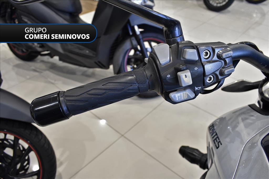 V 350
