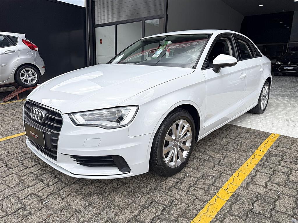 Audi A3 - 1.4 TFSI ATTRACTION 16V GASOLINA 4P S-TRONIC