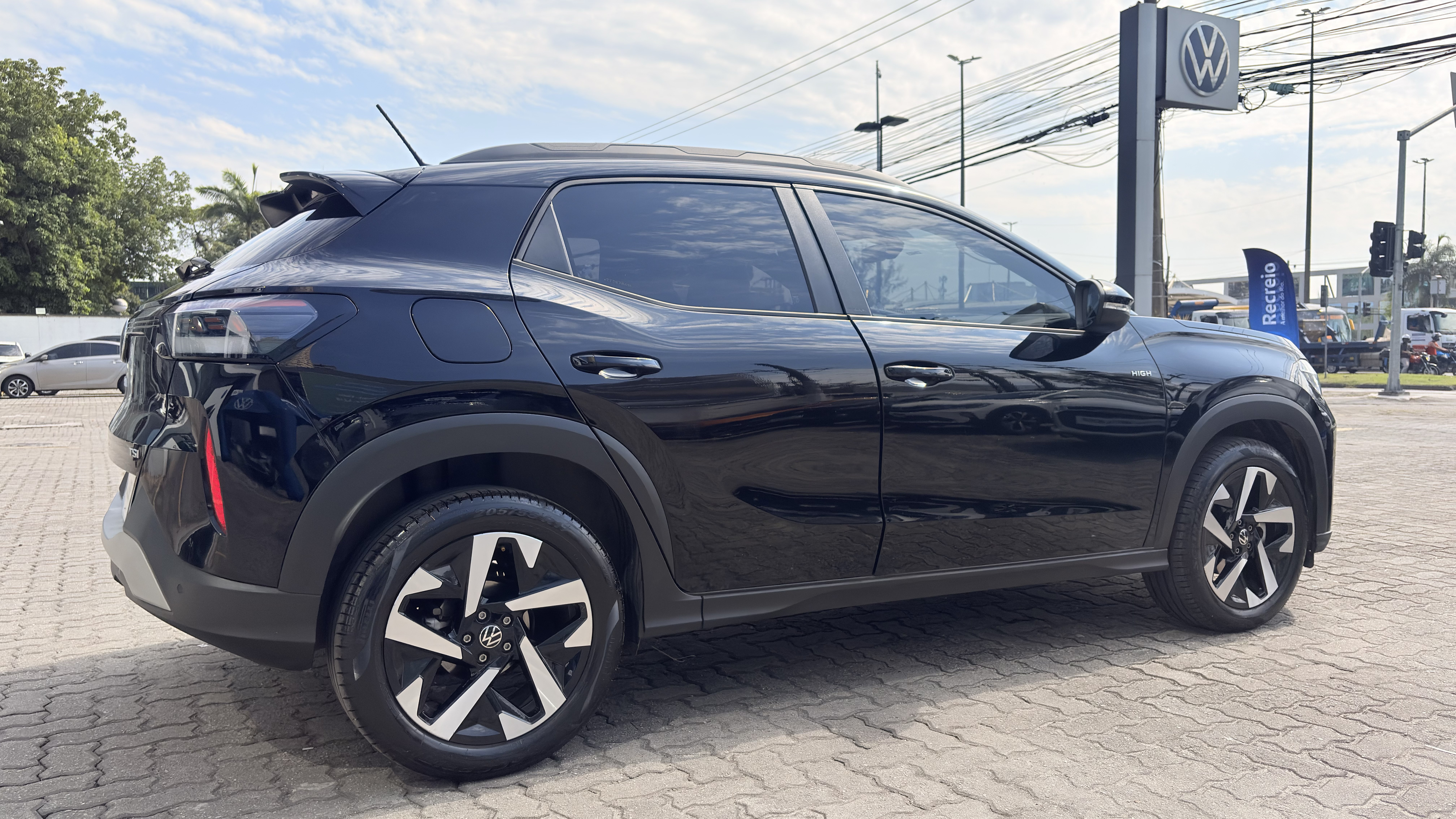 TERA 1.0 170 TSI HIGH AUTOMÁTICO4