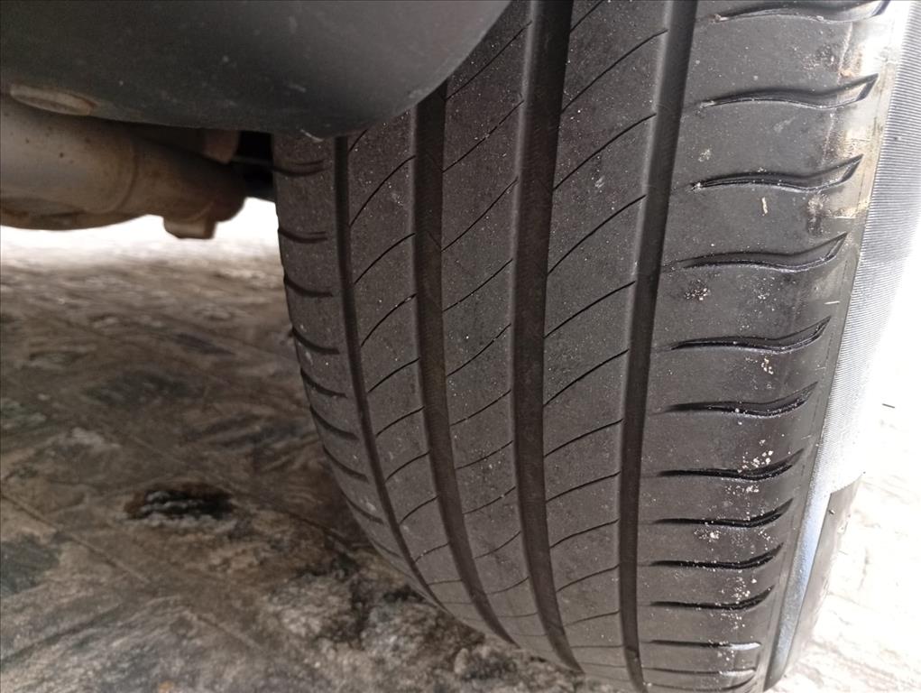 Honda-HR-V-1.5 DI I-VTEC TURBO FLEX ADVANCE CVT