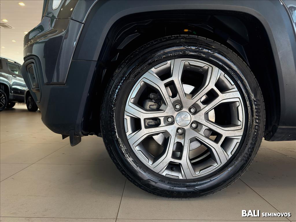 RENEGADE 1.3 T270 TURBO FLEX LONGITUDE AT68