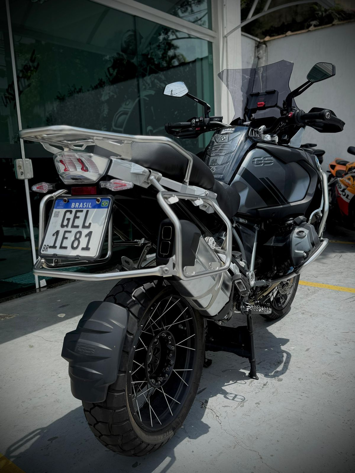 BMW Motorrad-R-1250 GS ADVENTURE TRIPLE BLACK
