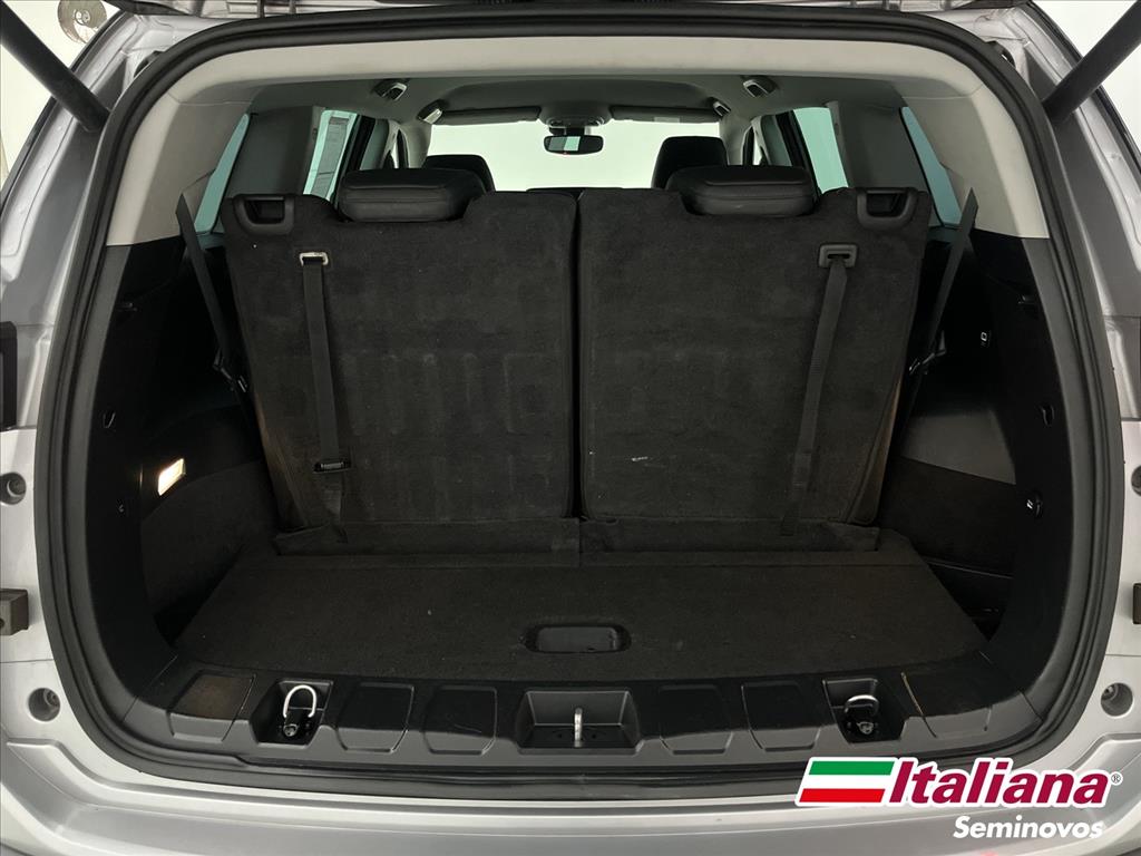 COMMANDER 1.3 T270 TURBO FLEX LIMITED AT615