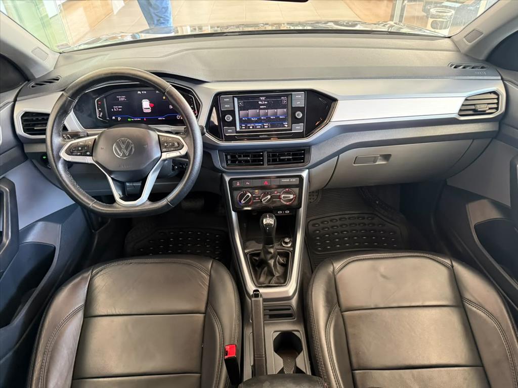 T-CROSS 1.0 200 TSI TOTAL FLEX AUTOMÁTICO10