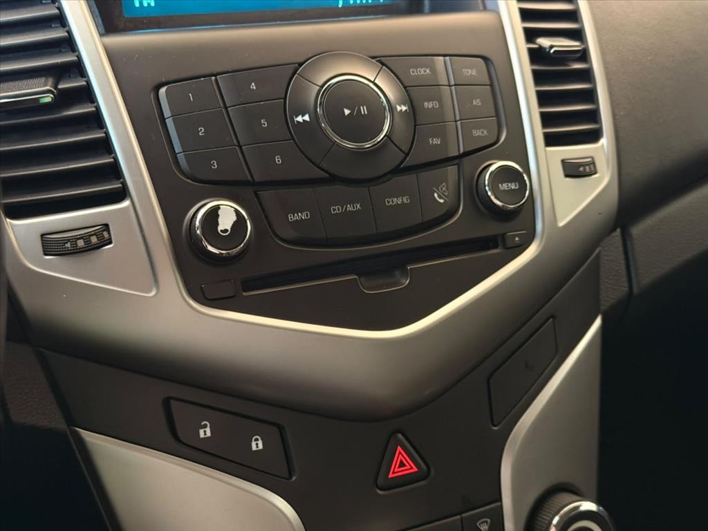 CRUZE 1.8 LT 16V FLEX 4P MANUAL7