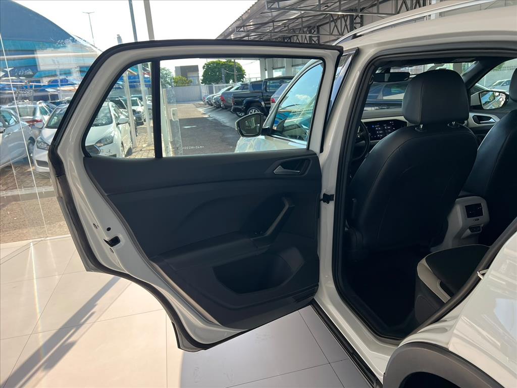 T-CROSS 1.4 250 TSI TOTAL FLEX HIGHLINE AUTOMÁTICO16