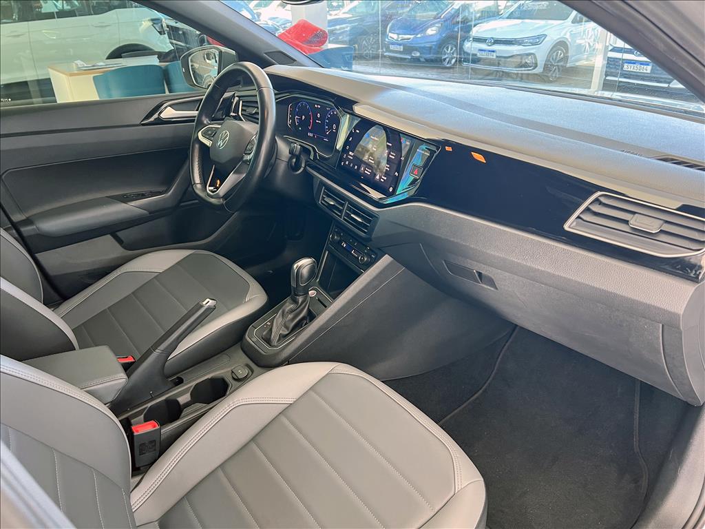 NIVUS 1.0 200 TSI TOTAL FLEX HIGHLINE AUTOMÁTICO13