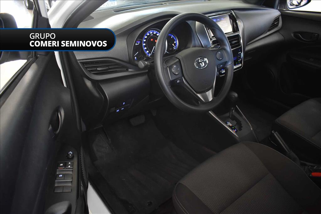 YARIS 1.5 16V FLEX XL MULTIDRIVE9 YARIS 1.5 16V FLEX XL MULTIDRIVE9