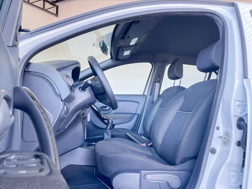 LOGAN 1.0 12V SCE FLEX ZEN MANUAL4