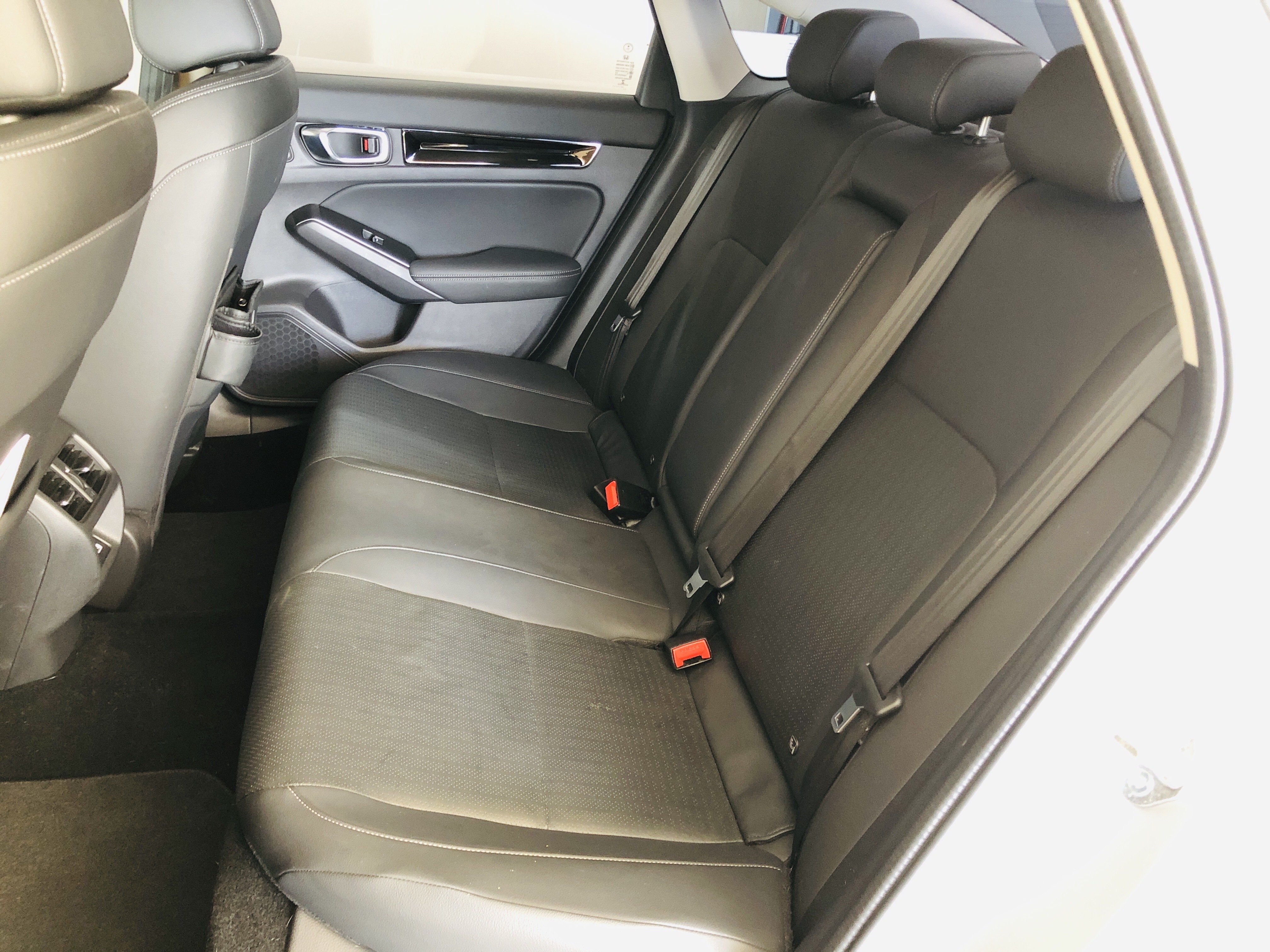 CIVIC 2.0 DI e:HEV TOURING e-CVT10