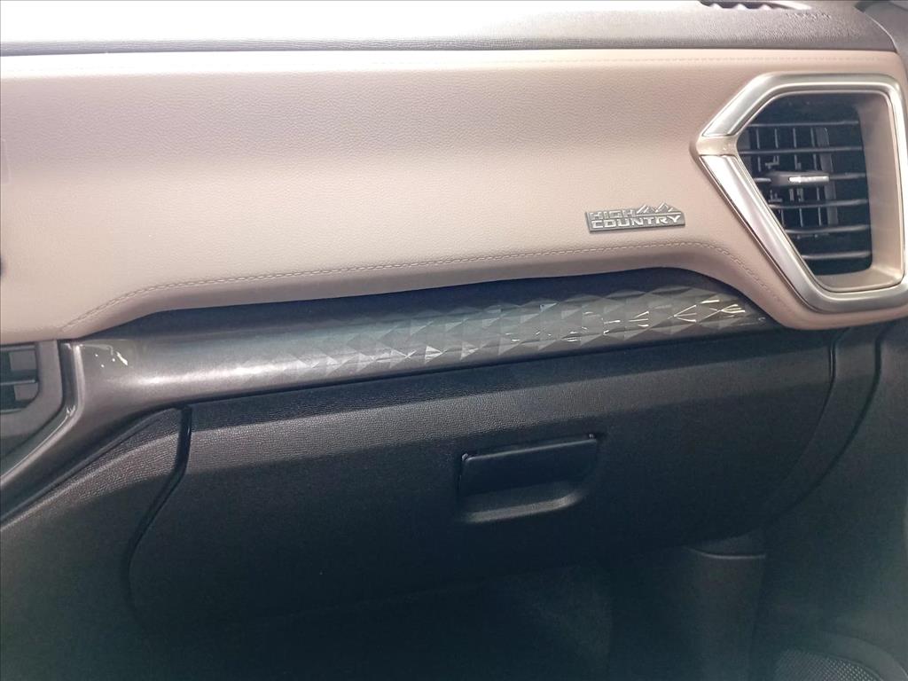 TRAILBLAZER 2.8 16V TURBO DIESEL HIGH COUNTRY 7L 4X4 AUTOMÁTICO10