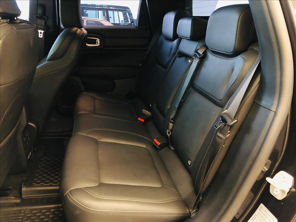 RAMPAGE 2.0 TURBO DIESEL REBEL 4X4 AUTOMÁTICO8