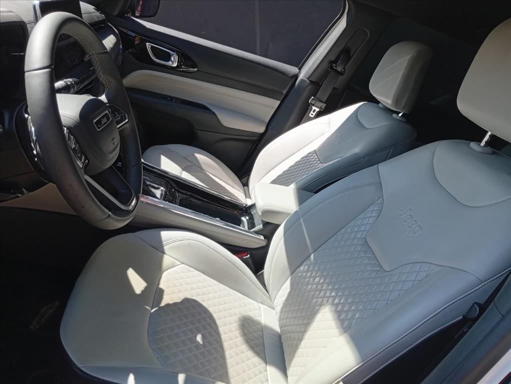 COMMANDER 1.3 T270 TURBO FLEX LIMITED AT68