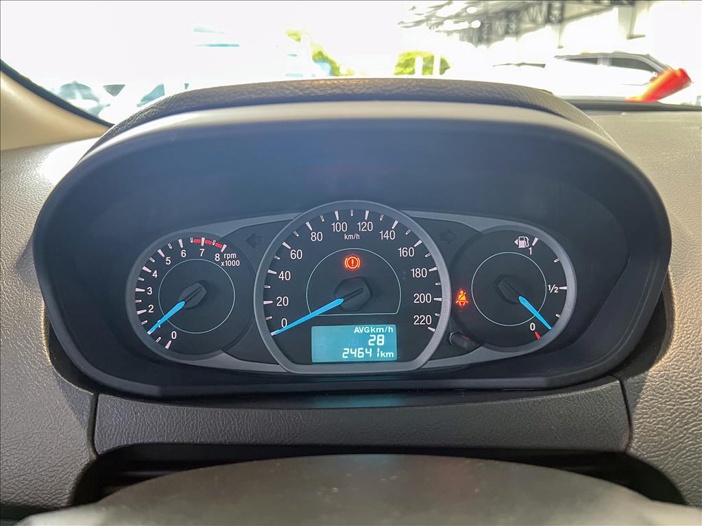 KA 1.5 TI-VCT FLEX SE SEDAN MANUAL8