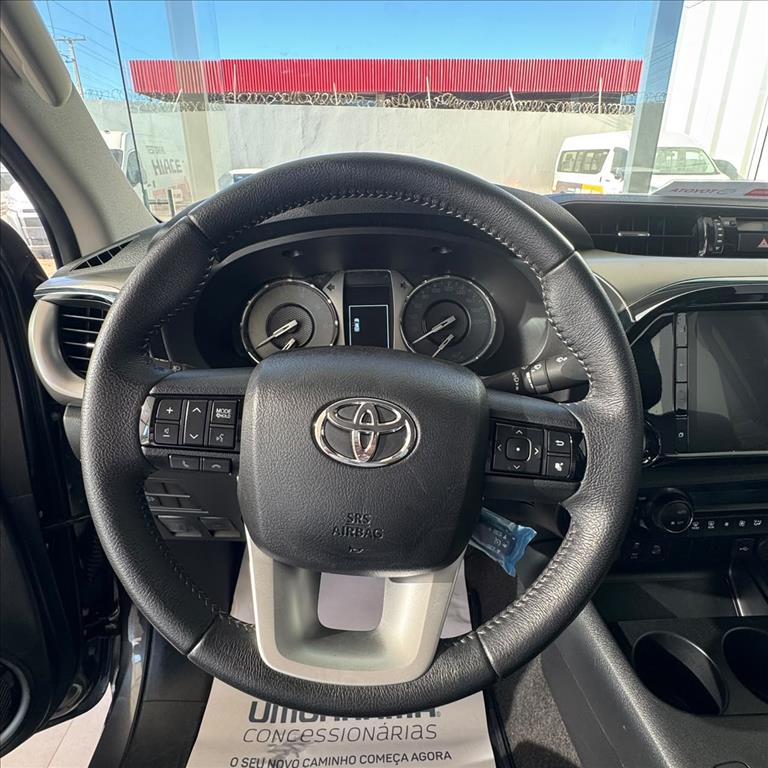HILUX 2.8 D-4D TURBO DIESEL CD SRV 4X4 AUTOMÁTICO7