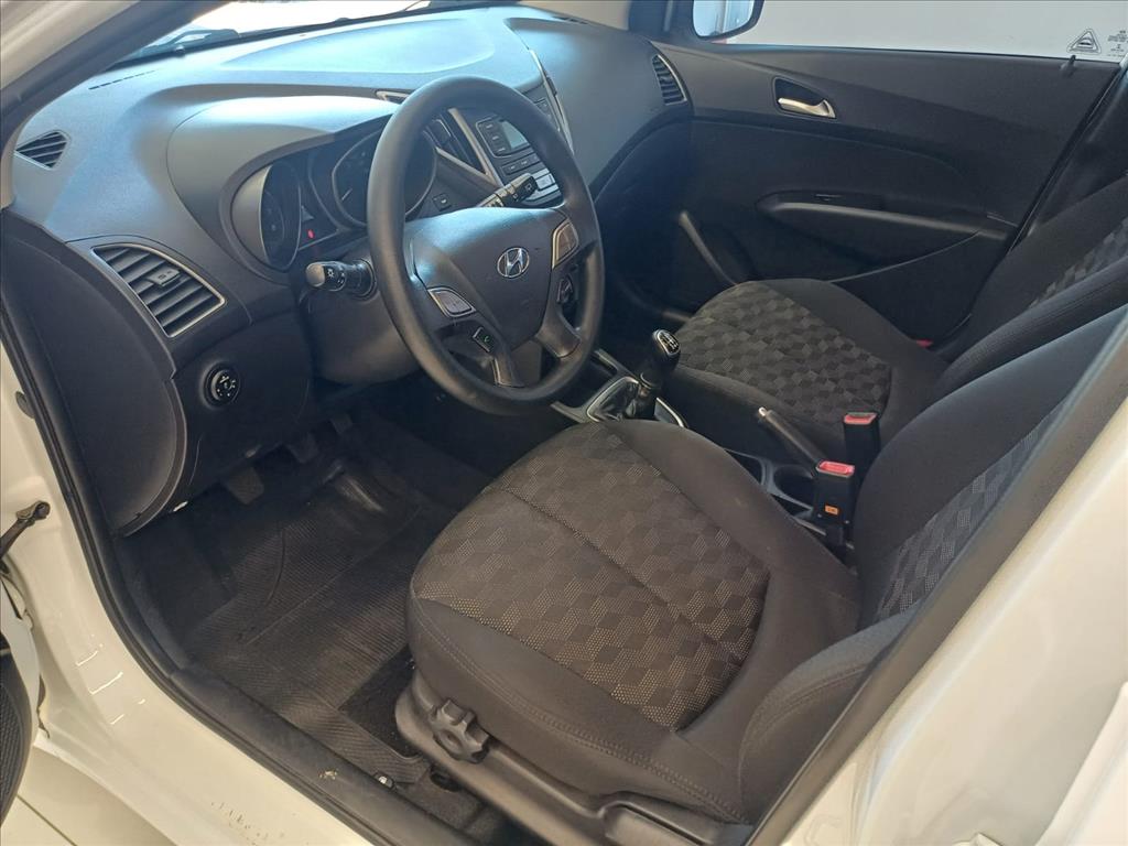 HB20 1.6 COMFORT 16V FLEX 4P MANUAL