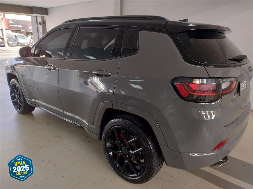 COMPASS 2.0 HURRICANE 4 TURBO GASOLINA BLACKHAWK AT920