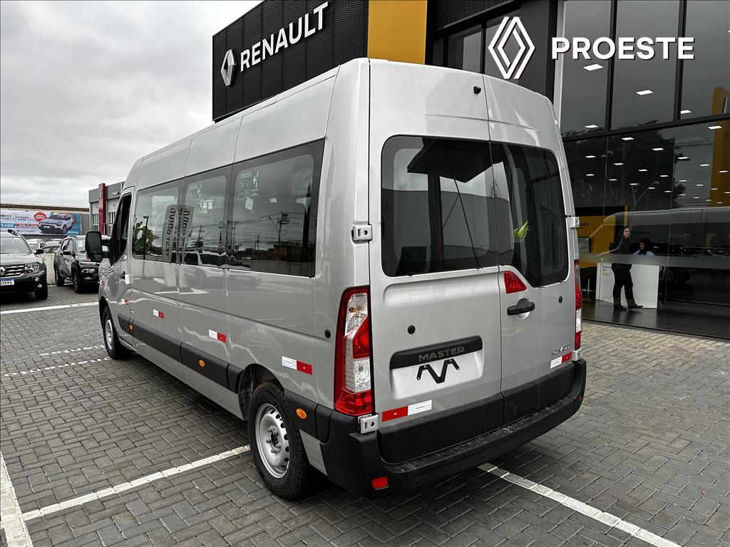 MASTER 2.3 DCI DIESEL MINIBUS EXECUTIVE 16L L3H2 3P MANUAL1