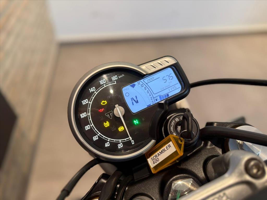 TRIUMPH-SCRAMBLER-400 X