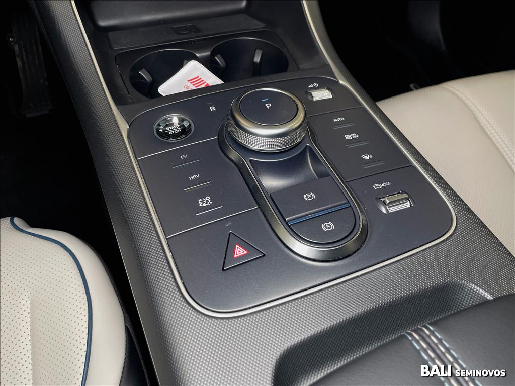 KING 1.5 DM-I PHEV GL AUTOMÁTICO12