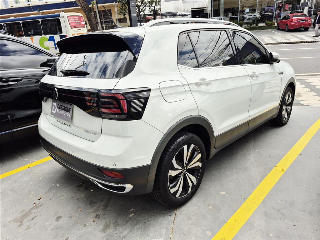 Foto ilustrativa do carro