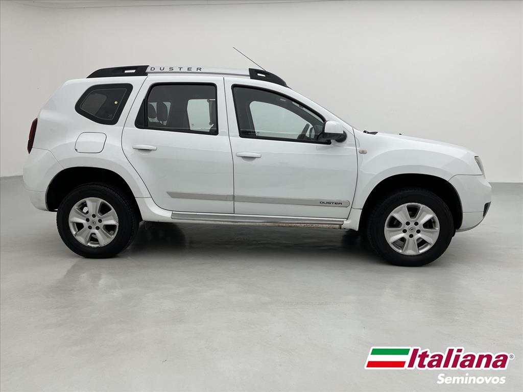 DUSTER 1.6 DYNAMIQUE 4X2 16V FLEX 4P MANUAL5