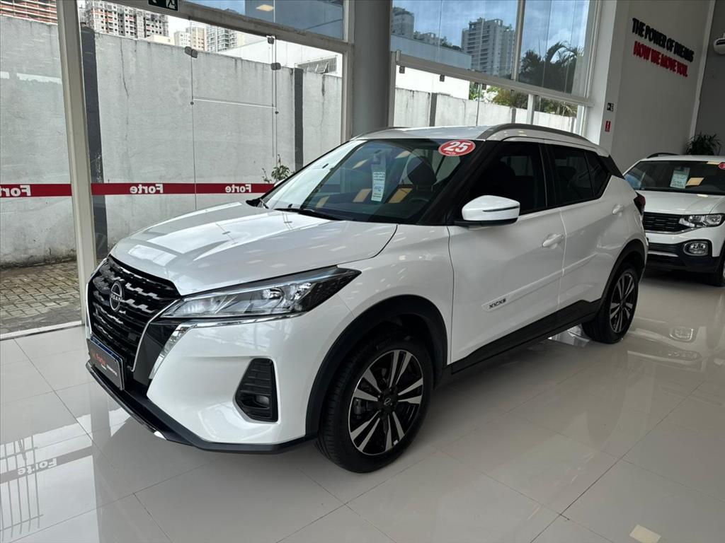 KICKS PLAY 1.6 16V FLEXSTART SENSE XTRONIC