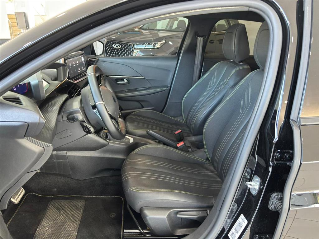 Peugeot-208-1.0 TURBO 200 FLEX GT CVT