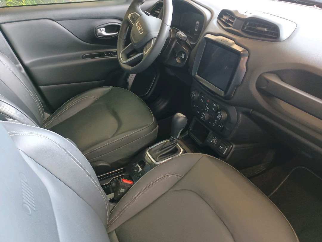 RENEGADE 1.3 T270 TURBO FLEX LONGITUDE AT66
