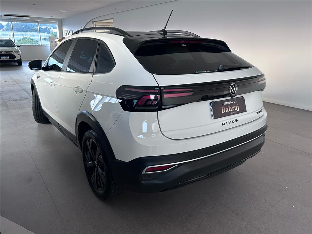 NIVUS 1.0 200 TSI TOTAL FLEX HIGHLINE AUTOMÁTICO5