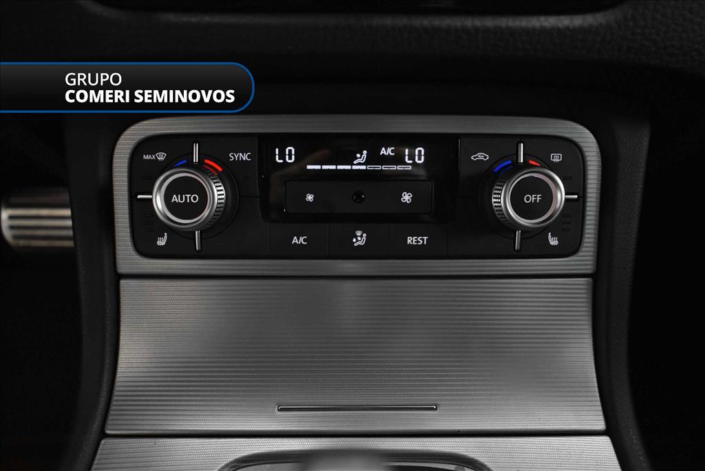 TOUAREG 4.2 R LINE V8 32V GASOLINA 4P TIPTRONIC16