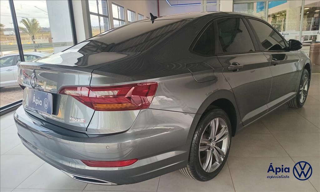 JETTA 1.4 250 TSI TOTAL FLEX R-LINE TIPTRONIC