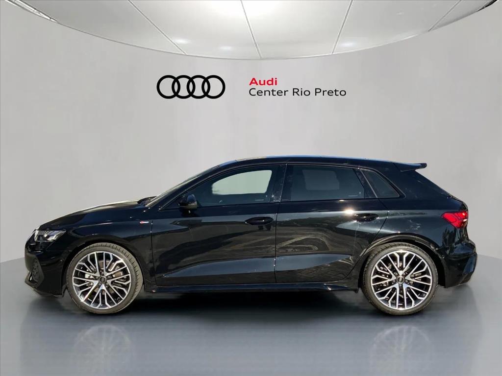 Audi-A3-2.0 40 TFSI GASOLINA SPORTBACK PERFORMANCE BLACK S-TRONIC