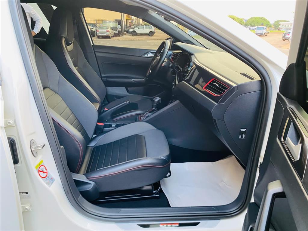 VIRTUS 1.4 250 TSI GTS AUTOMÁTICO7
