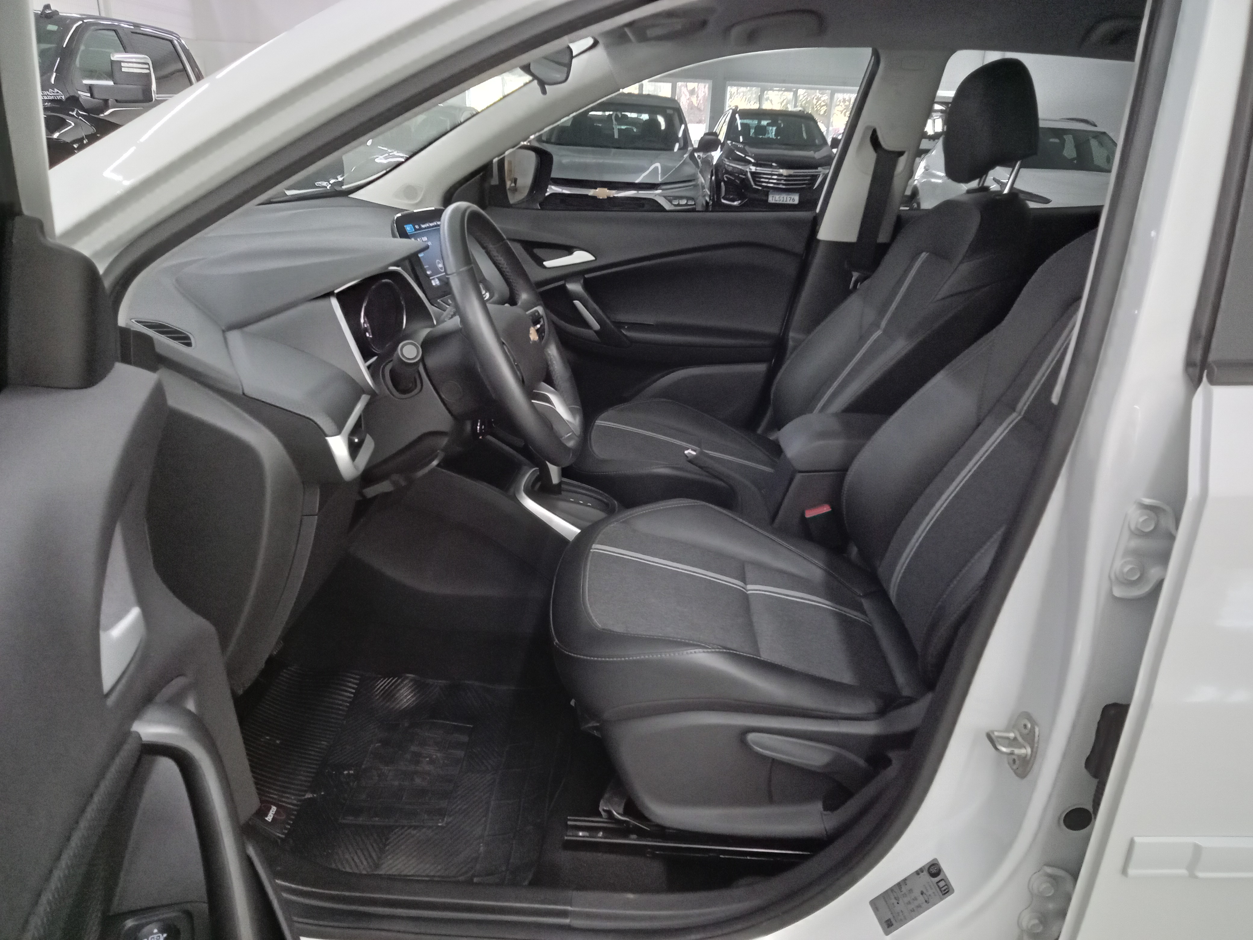 TRACKER 1.0 TURBO FLEX LTZ AUTOMÁTICO7