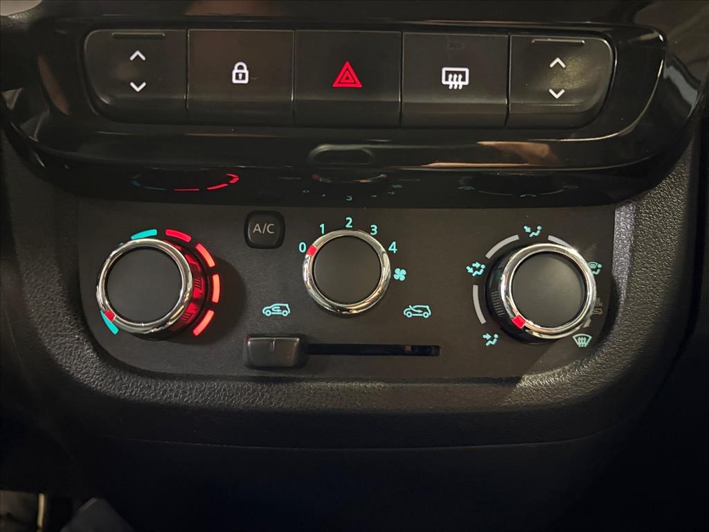 KWID 1.0 12V SCE FLEX OUTSIDER MANUAL14
