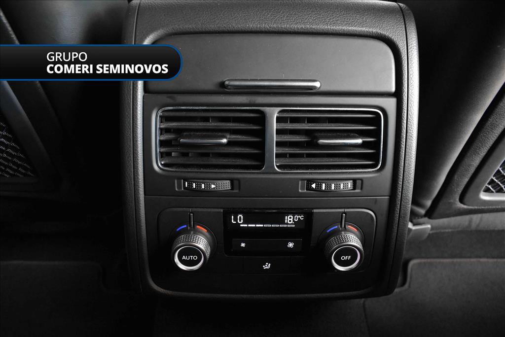 TOUAREG 4.2 R LINE V8 32V GASOLINA 4P TIPTRONIC11